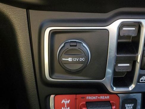 Certified 2022 Jeep Wrangler Unlimited Rubicon 4xe w/ Cold Weather Group image 28