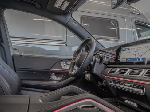 Certified 2025 Mercedes-Benz GLS 450 4MATIC w/ AMG Line Exterior image 18