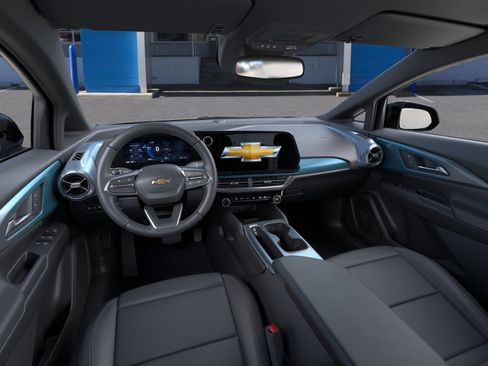 New 2026 Chevrolet Equinox EV LT image 40