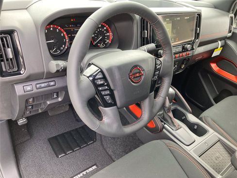 New 2026 Nissan Frontier Pro-X w/ Pro-X Convenience Package RWD image 12