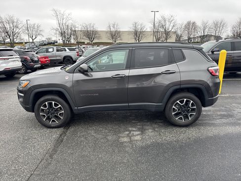 Used 2019 Jeep Compass Trailhawk w/ Leather Interior Group image 7