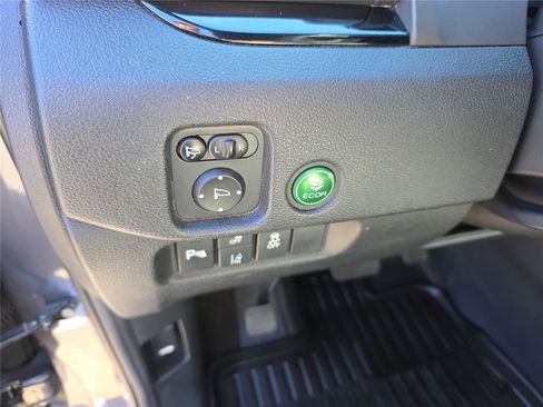 Used 2020 Honda Passport Touring image 16