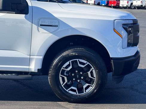 Used 2023 Ford F150 Lightning Pro image 43