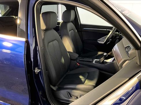 Used 2024 Audi Q3 2.0T Premium Plus w/ Premium Plus Package image 7