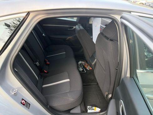 Used 2023 Hyundai Sonata SE FWD image 22