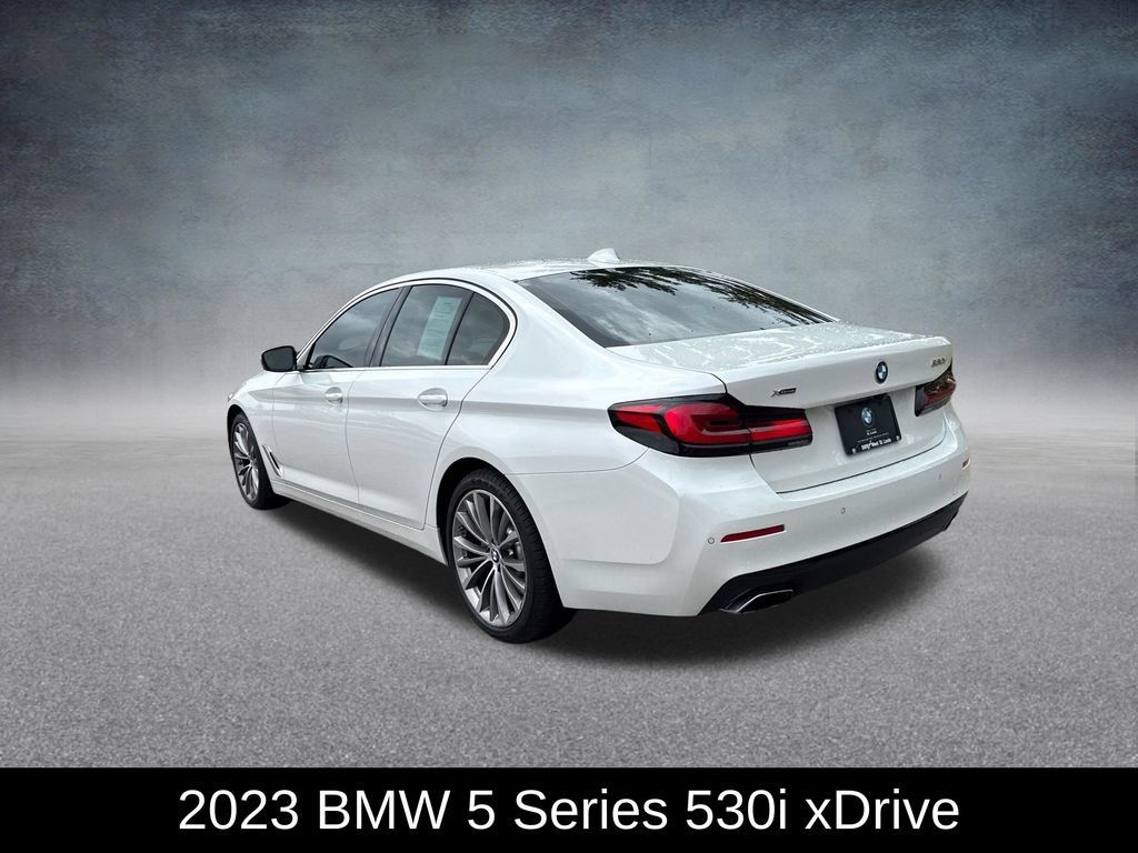 Used 2023 BMW 530i xDrive w/ Premium Package AWD/4WD image 3