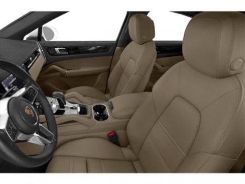 Used 2021 Porsche Cayenne 4DR AWD COUPE image 14