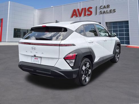 Used 2025 Hyundai Kona SEL FWD image 6