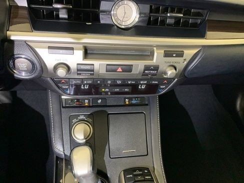 Used 2018 Lexus ES 350 image 12