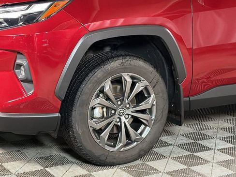 Used 2023 Toyota RAV4 Limited image 4