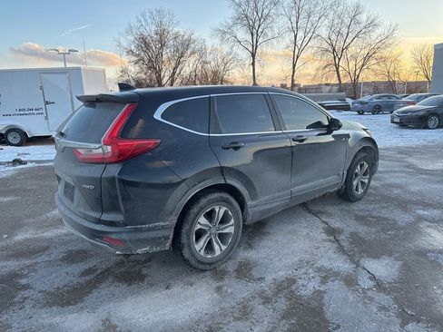 Used 2017 Honda CR-V LX image 3