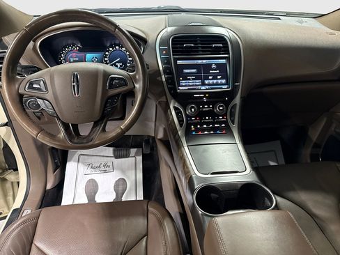 Used 2016 Lincoln MKX Reserve w/ Climate Package AWD/4WD image 14
