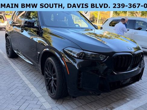 Used 2024 BMW X5 M60i image 9