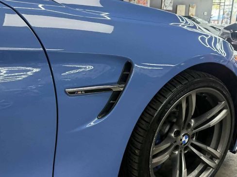 Used 2016 BMW M4 Convertible RWD image 21