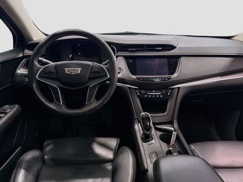 Used 2017 Cadillac XT5 Premium Luxury w/ LPO, Wheel Lock Package FWD image 20
