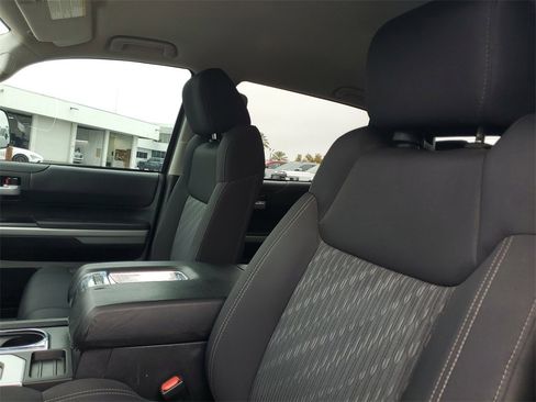 Used 2021 Toyota Tundra SR5 w/ Trail Edition image 22