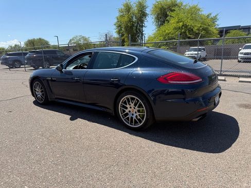Used 2016 Porsche Panamera S RWD image 6