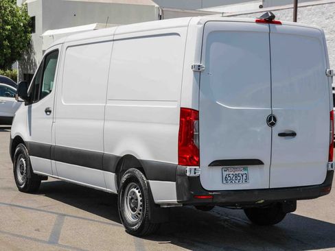 Used 2024 Mercedes-Benz Sprinter 2500 image 6