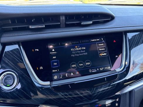 Used 2025 Cadillac XT6 Premium Luxury image 26