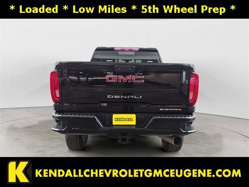 Used 2020 GMC Sierra 3500 Denali w/ Denali Ultimate Package image 4