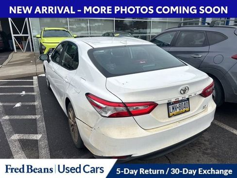 Used 2020 Toyota Camry LE w/ Cold Weather Package image 8