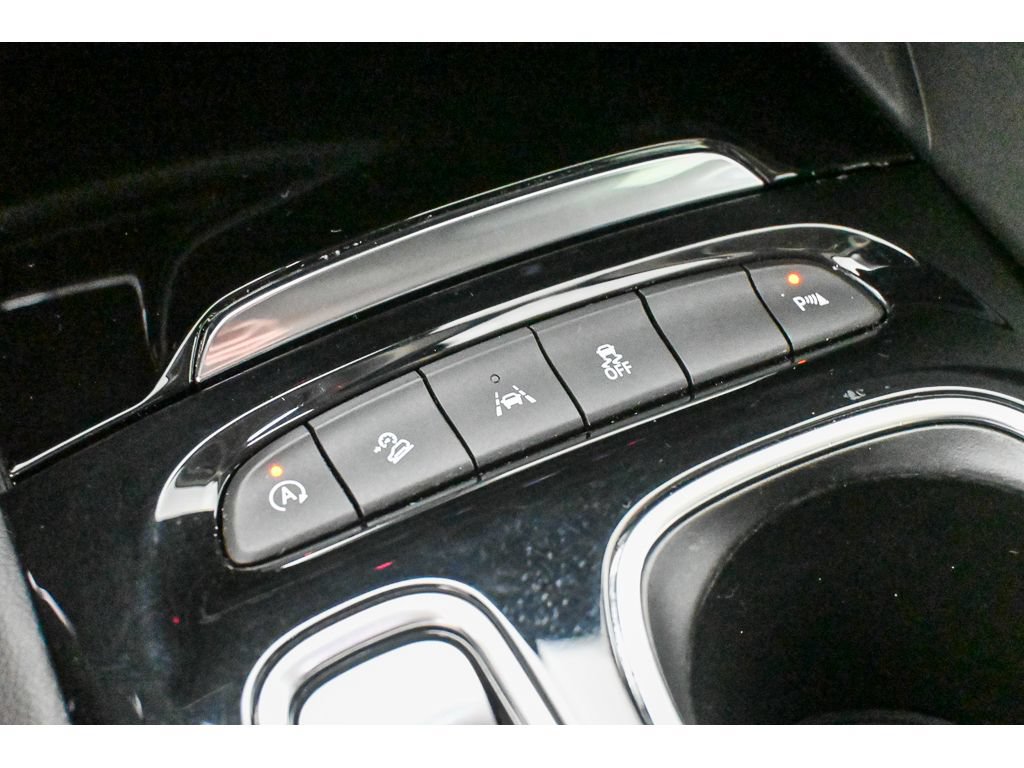 Used 2023 Buick Envision Preferred AWD/4WD image 40