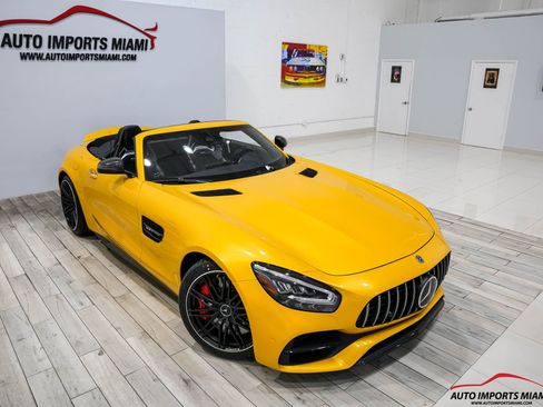 Used 2020 Mercedes-Benz AMG GT C image 31