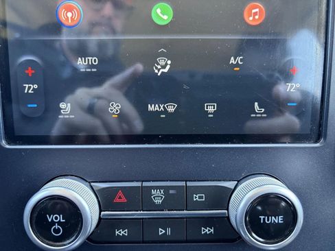 Used 2022 Ford Edge Titanium image 19