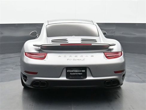 Certified 2014 Porsche 911 Turbo S image 18