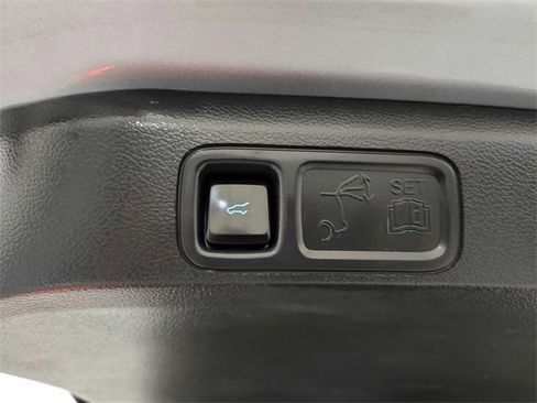 Used 2024 Ford Expedition Max Limited image 37