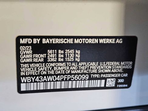Used 2023 BMW i4 eDrive35 RWD image 41
