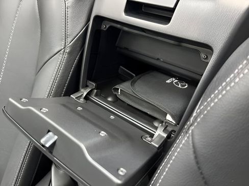 Used 2025 MAZDA MX-5 Miata Grand Touring image 24