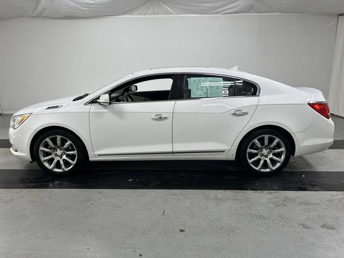 Used 2014 Buick LaCrosse Premium w/ Driver Confidence Package FWD image 6