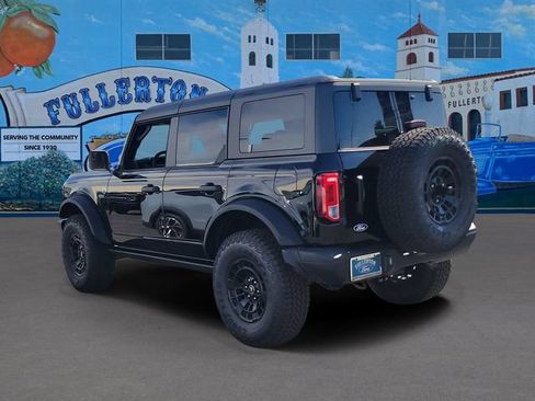 New 2026 Ford Bronco Big Bend w/ Black Diamond Package AWD/4WD image 4