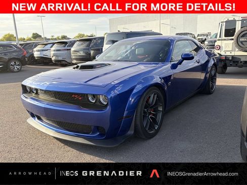 Used 2021 Dodge Challenger R/T Scat Pack RWD image 1