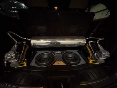 Used 2024 Dodge Durango SRT image 17