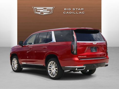 Used 2023 Cadillac Escalade Premium Luxury w/ LPO, Illumination Package image 3