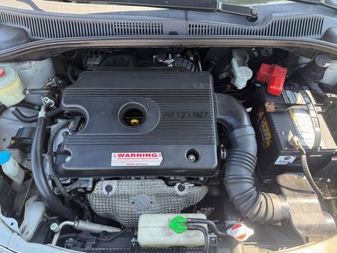 Used 2007 Suzuki SX4 AWD Hatchback image 15