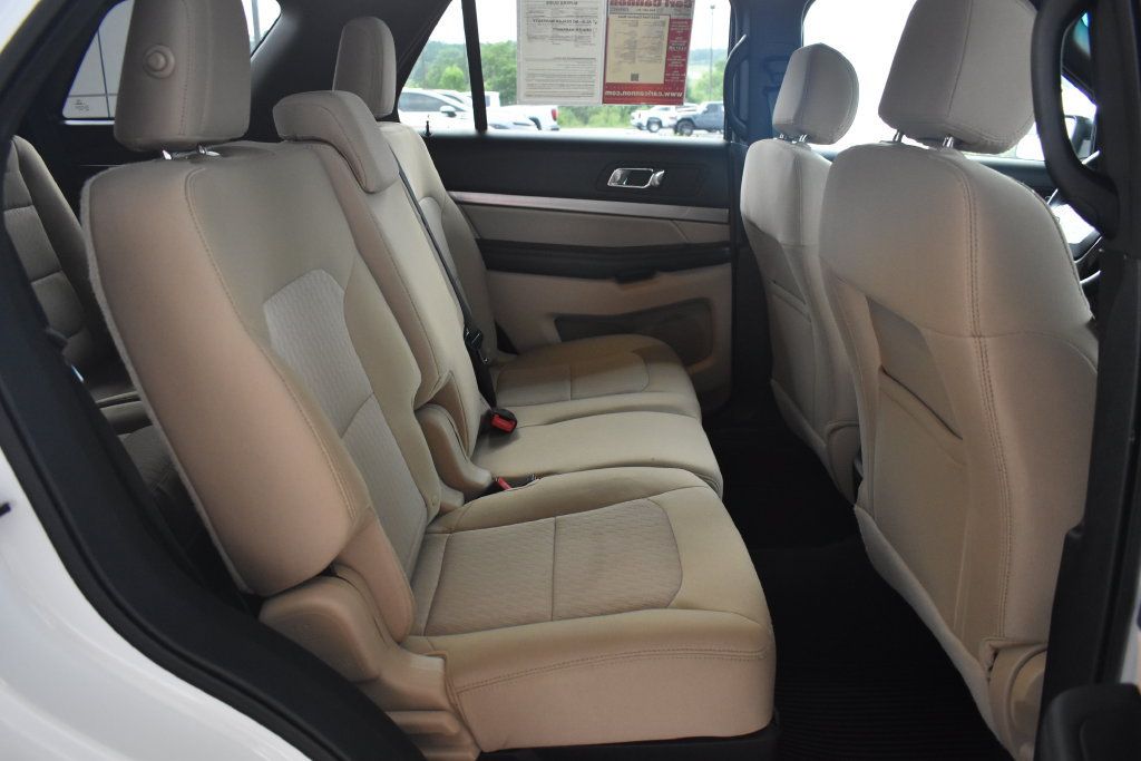Used 2016 Ford Explorer FWD image 16