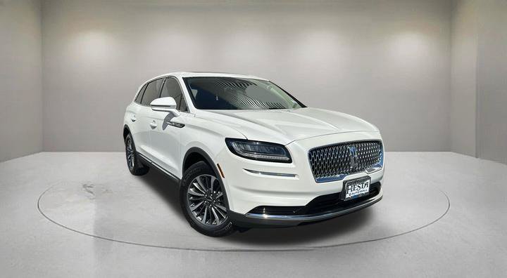 Used 2023 Lincoln Nautilus Reserve FWD image 1