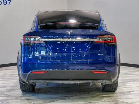 Used 2016 Tesla Model X 90D AWD/4WD image 15