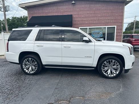 Used 2018 GMC Yukon SLT w/ Open Road Package AWD/4WD image 6