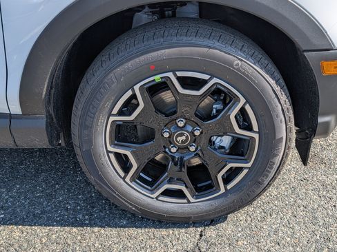 New 2026 Ford Bronco Sport Outer Banks w/ Outer Banks Tech Package+ image 6