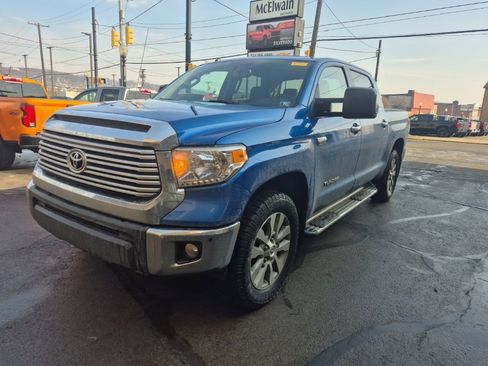 Used 2016 Toyota Tundra Limited w/ Limited Premium Package image 3