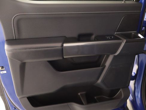 Used 2022 Ford F150 XLT w/ Equipment Group 302A High image 17