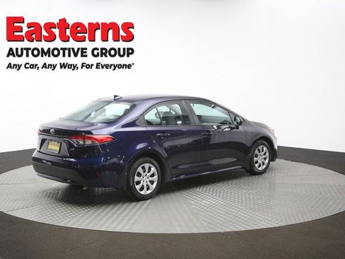 Used 2022 Toyota Corolla LE w/ Carpet Mat Package (TMS) image 40