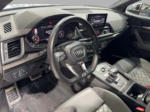 Used 2018 Audi SQ5 Premium Plus w/ Navigation Package image 22