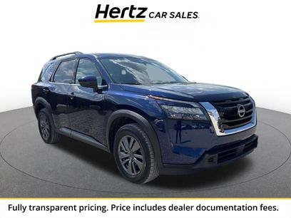 Used 2025 Nissan Pathfinder SV