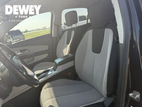 Used 2017 Chevrolet Equinox LT AWD/4WD image 12