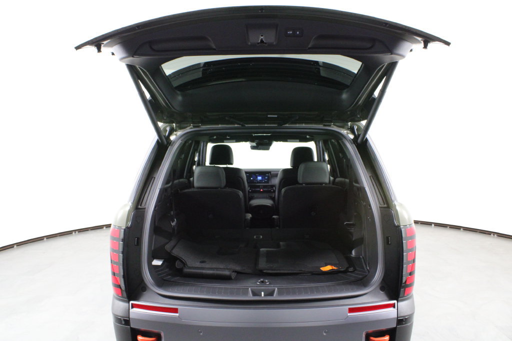 Certified 2026 Hyundai Palisade XRT Pro AWD/4WD image 16